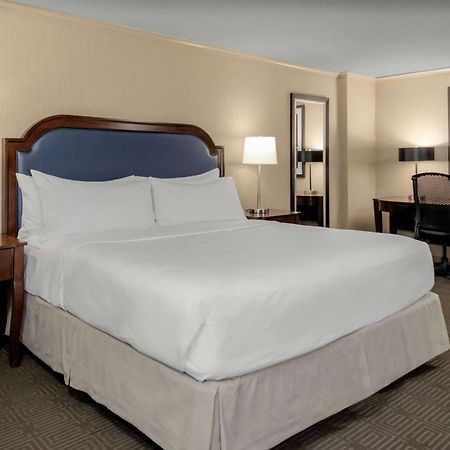 Doubletree By Hilton Hotel Burlington Vermont Bagian luar foto