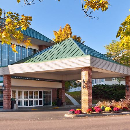 Doubletree By Hilton Hotel Burlington Vermont Bagian luar foto