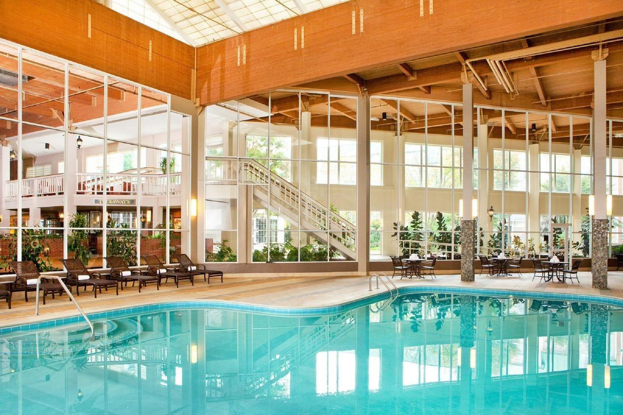 Doubletree By Hilton Hotel Burlington Vermont Bagian luar foto