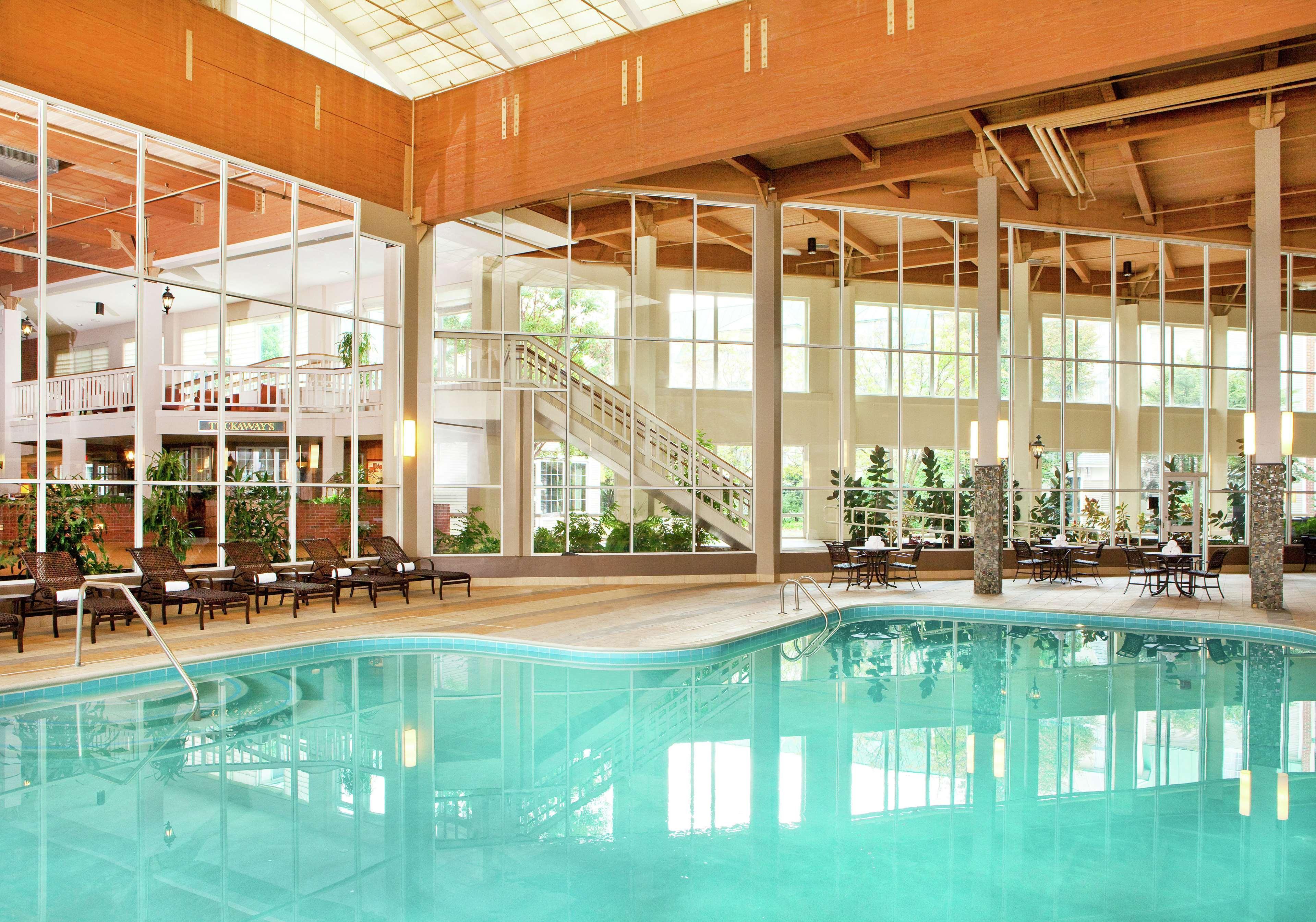 Doubletree By Hilton Hotel Burlington Vermont Bagian luar foto