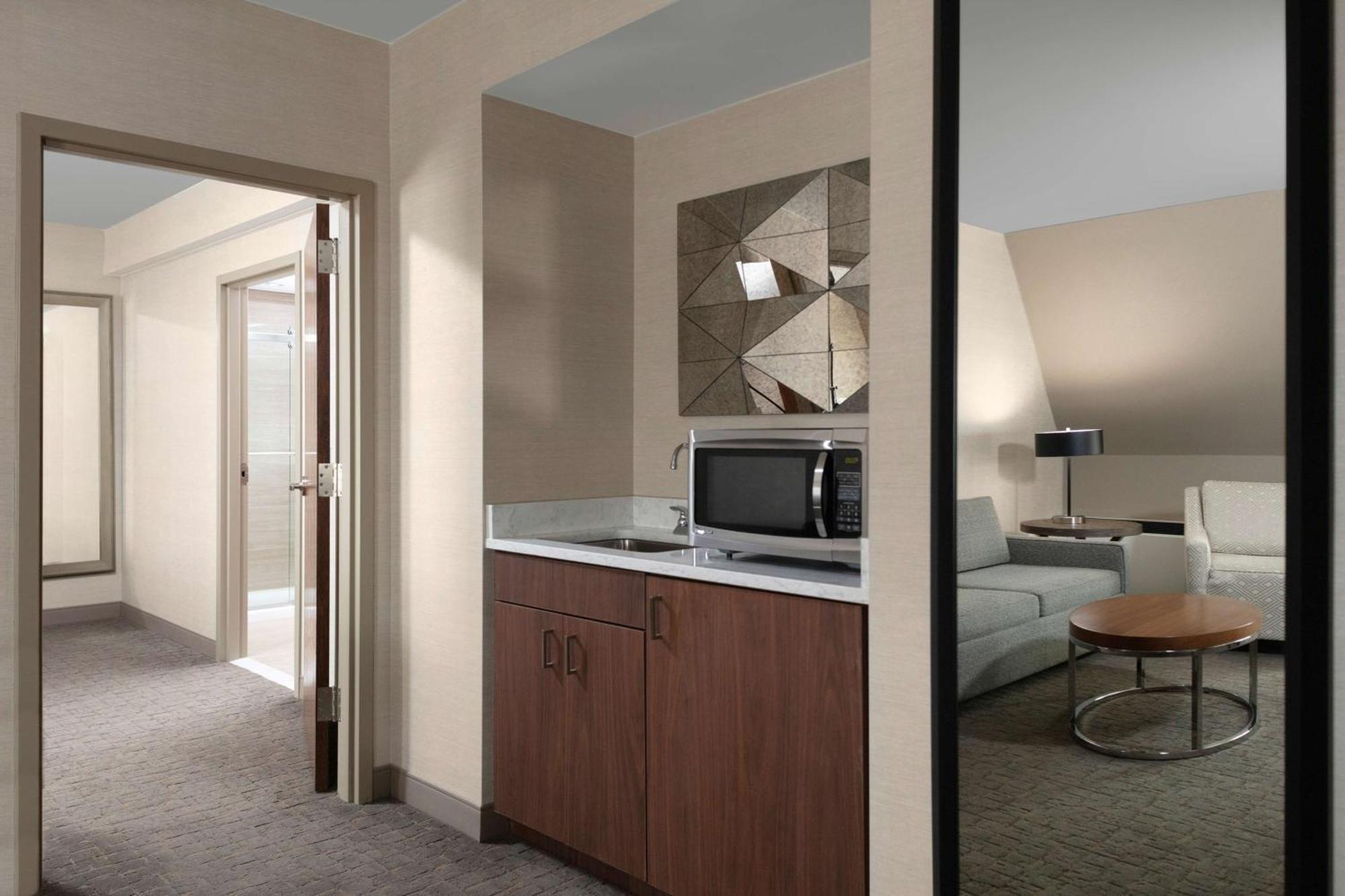 Doubletree By Hilton Hotel Burlington Vermont Bagian luar foto