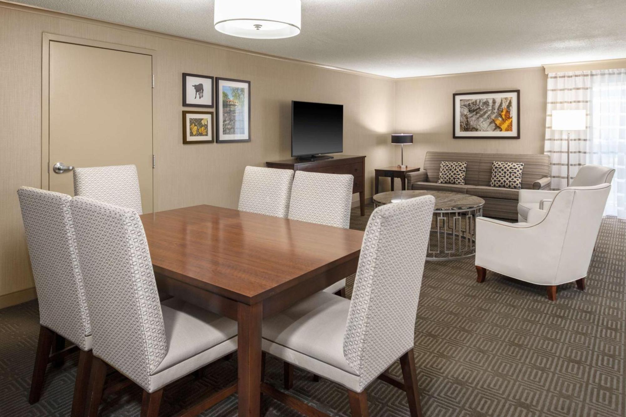 Doubletree By Hilton Hotel Burlington Vermont Bagian luar foto