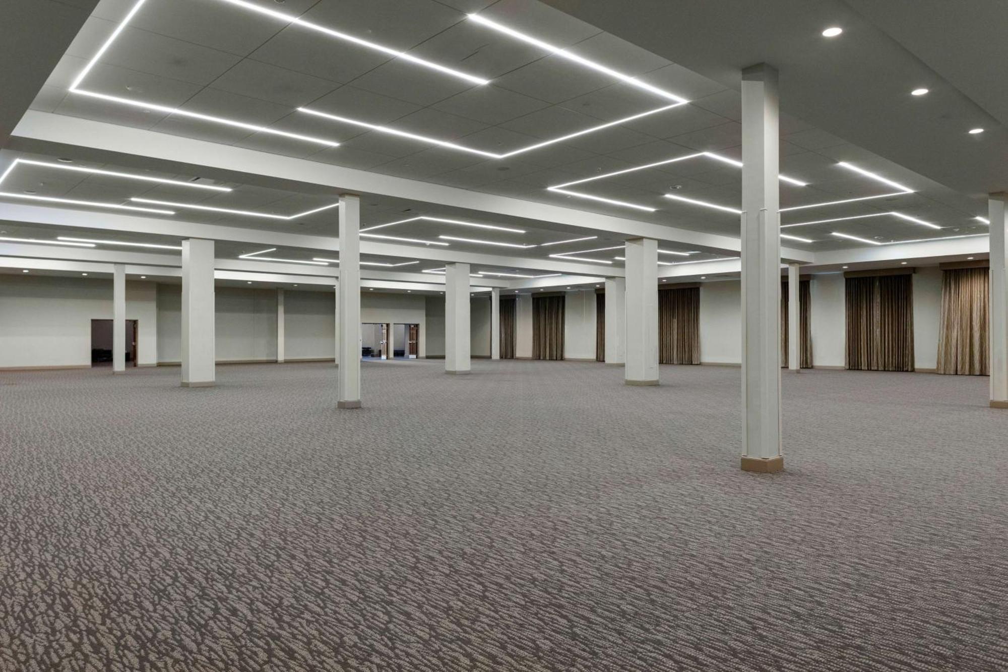 Doubletree By Hilton Hotel Burlington Vermont Bagian luar foto