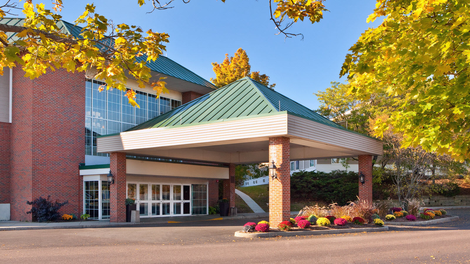Doubletree By Hilton Hotel Burlington Vermont Bagian luar foto